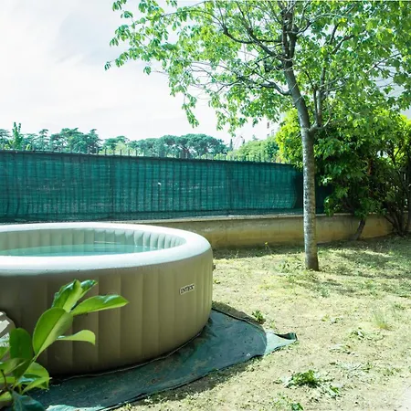 Garden Jacuzzi House